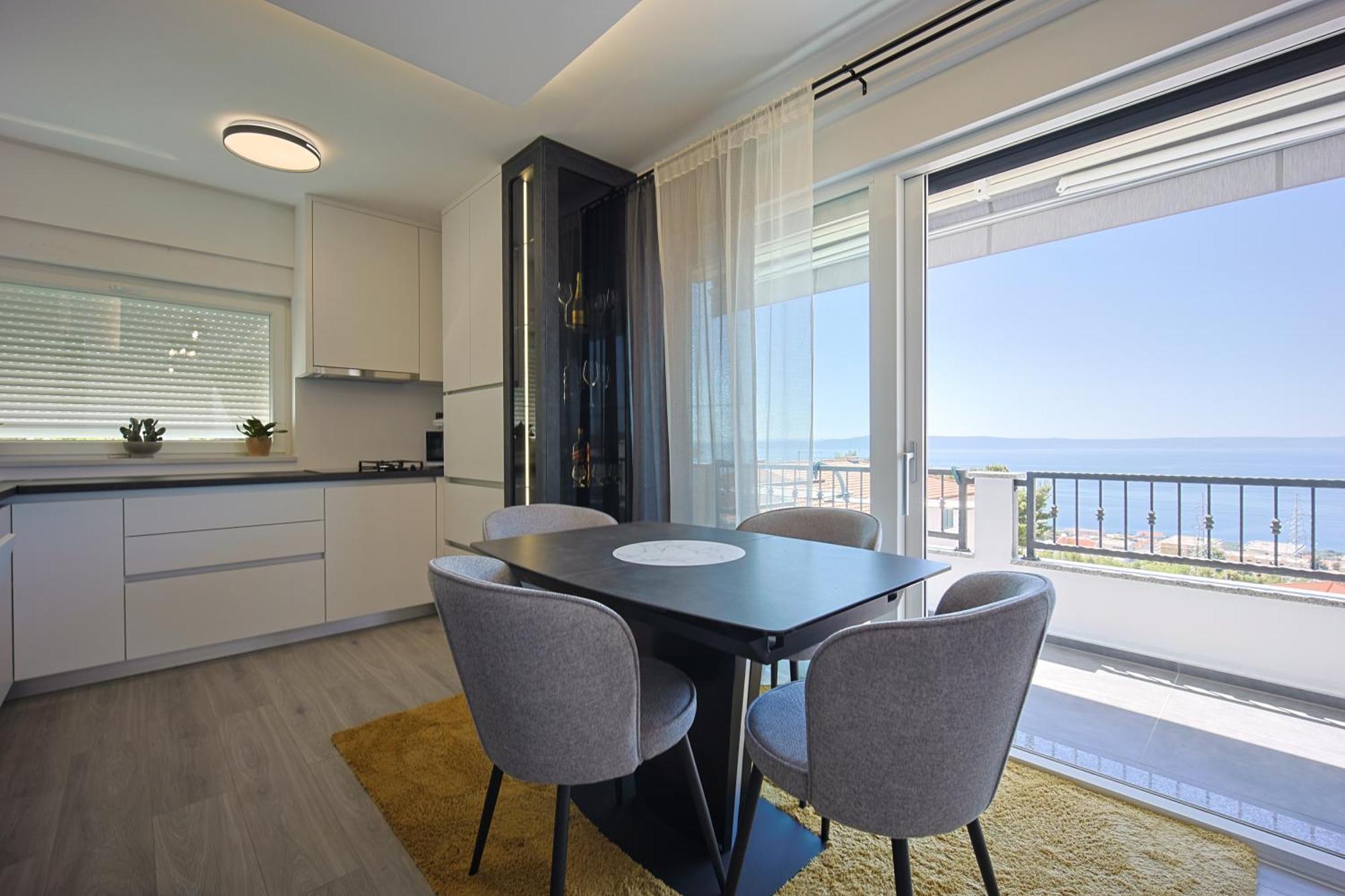 La Storia Apartments Макарска Экстерьер фото