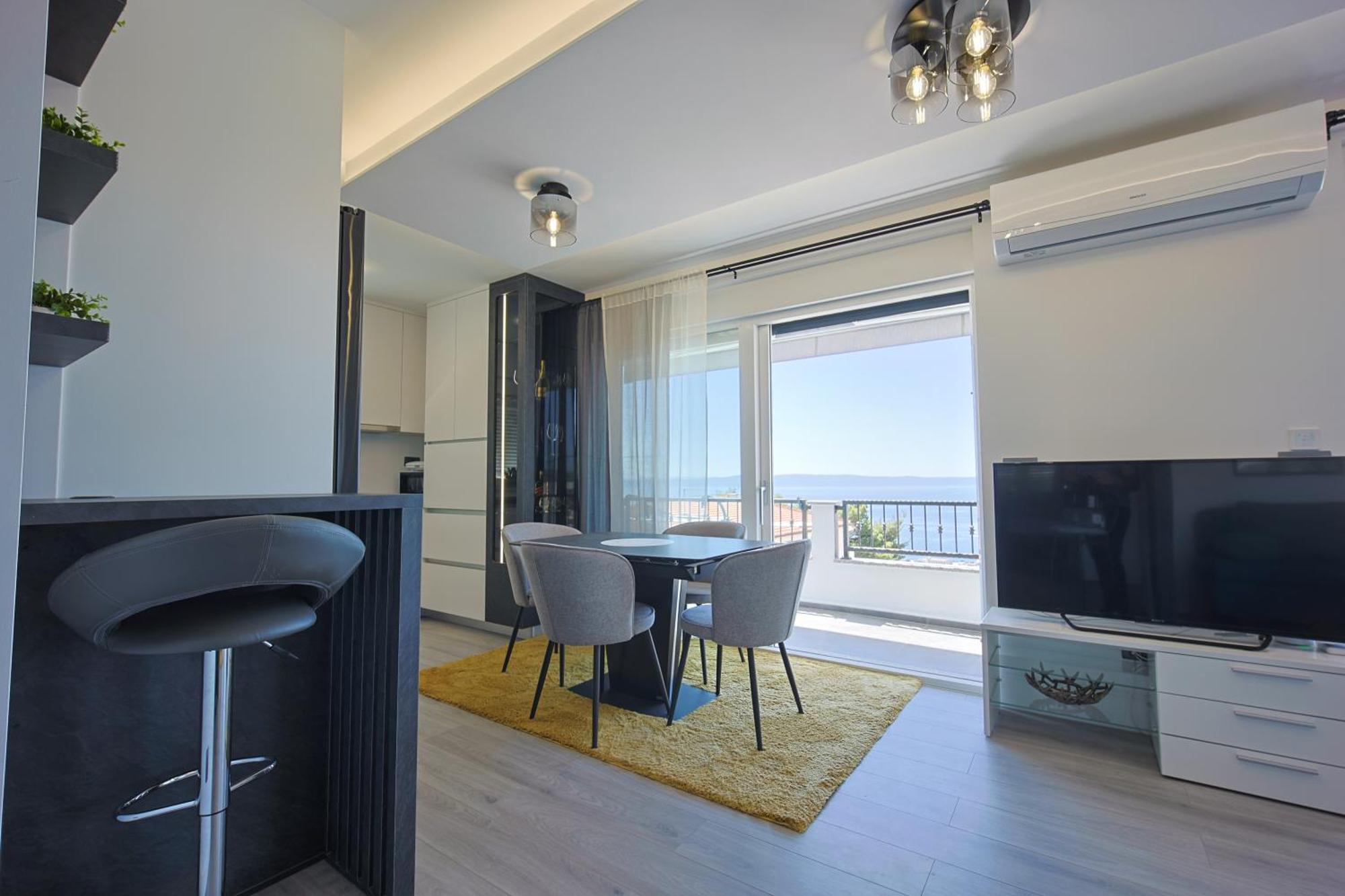 La Storia Apartments Макарска Экстерьер фото